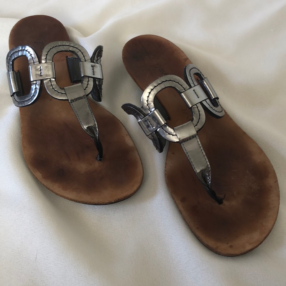 Silver metallic Paul Green thong sandals